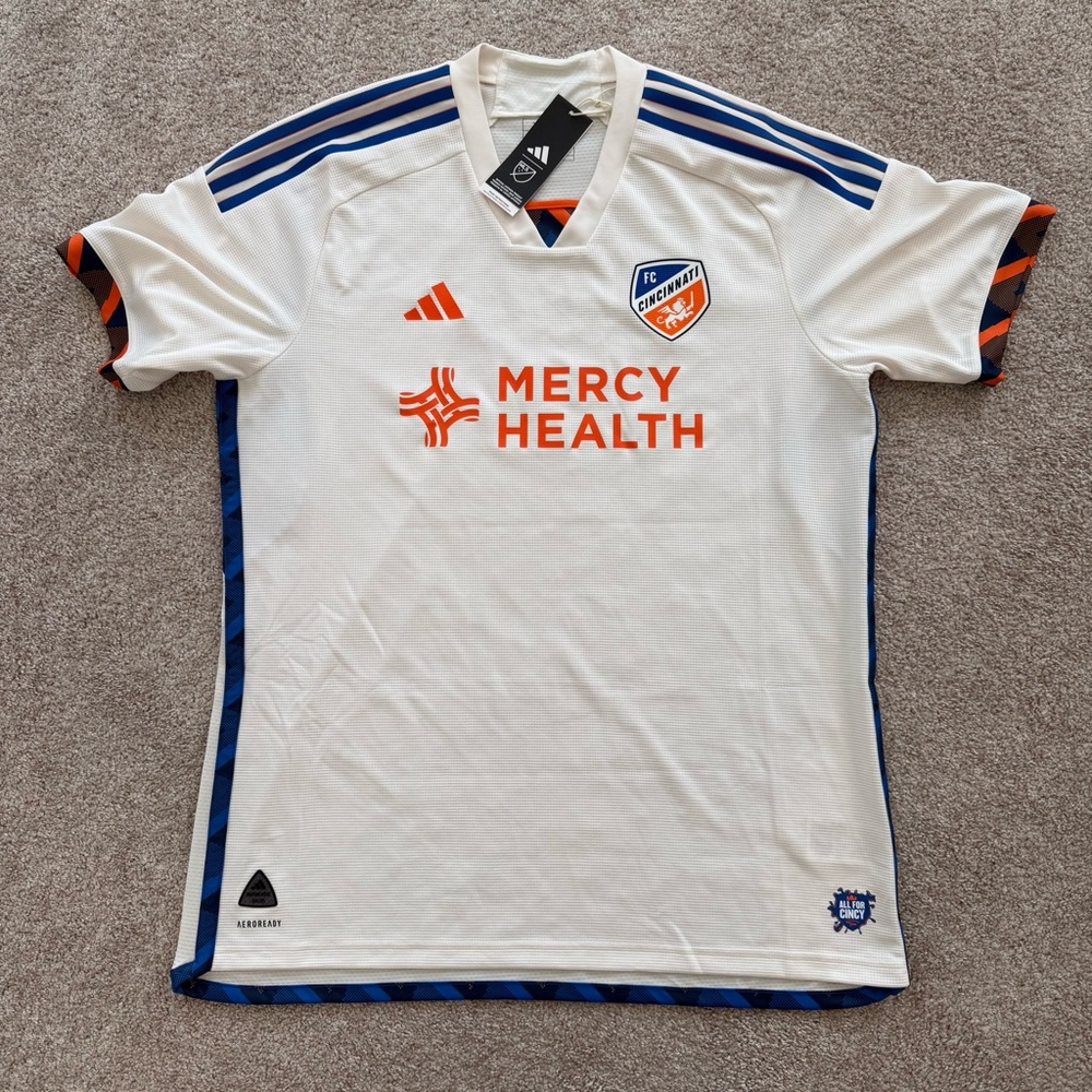 Men’s Adidas FC Cincinnati Soccer Jersey MLS Off White HZ6173